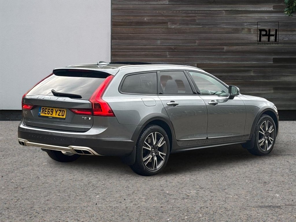 USED 2020 M VOLVO V90 Cross Country 2.0 T5 Plus Estate 5dr Petrol Auto AWD Euro 6 (s/s) (250 ps) PANORAMIC ROOF|360 CAMERA