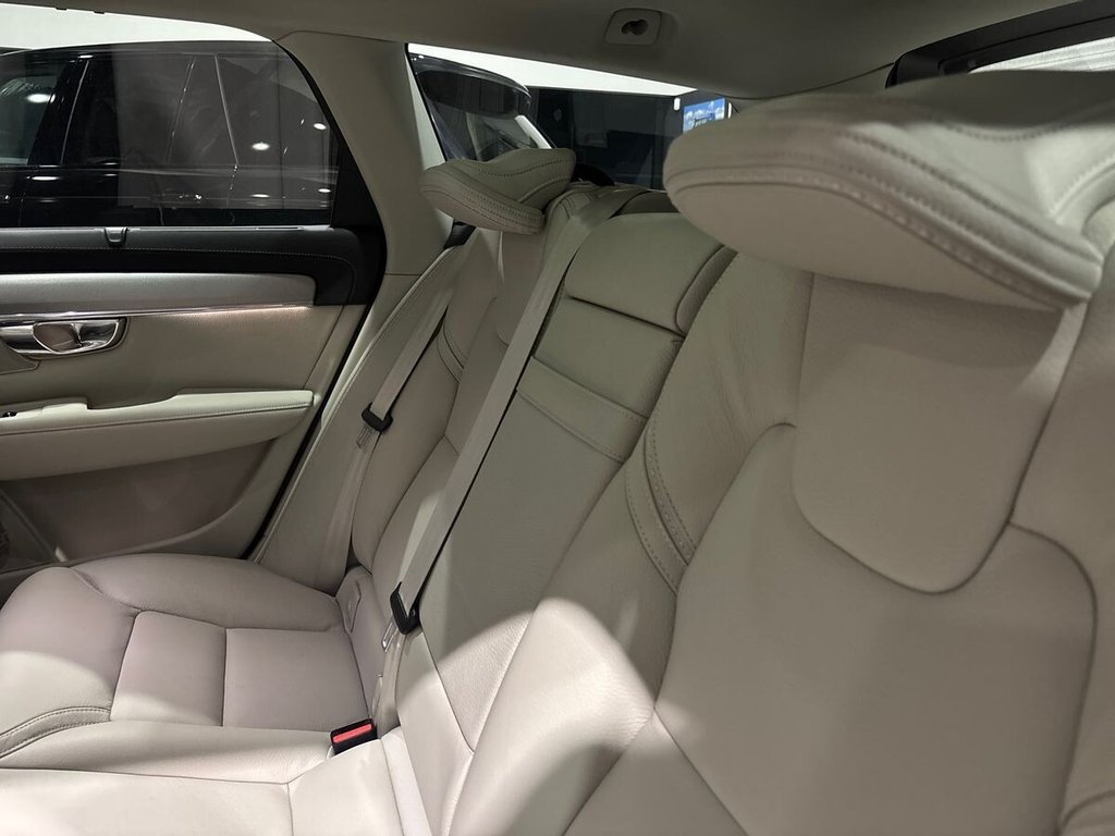 USED 2020 M VOLVO V90 Cross Country 2.0 T5 Plus Estate 5dr Petrol Auto AWD Euro 6 (s/s) (250 ps) PANORAMIC ROOF|360 CAMERA