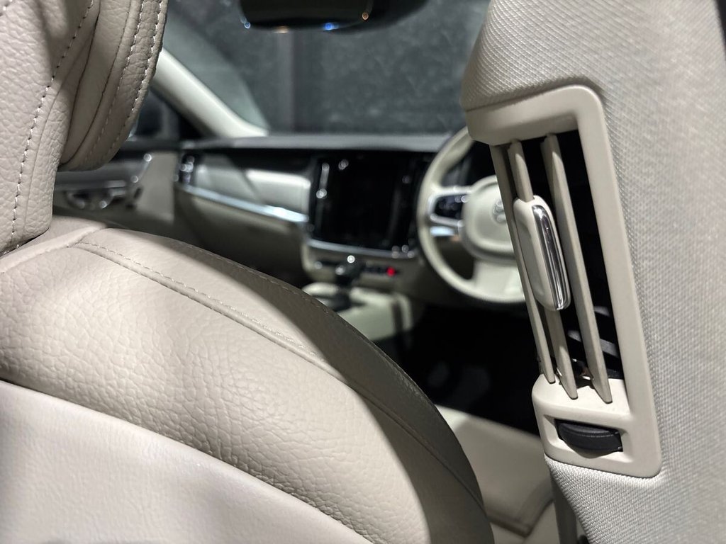 USED 2020 M VOLVO V90 Cross Country 2.0 T5 Plus Estate 5dr Petrol Auto AWD Euro 6 (s/s) (250 ps) PANORAMIC ROOF|360 CAMERA