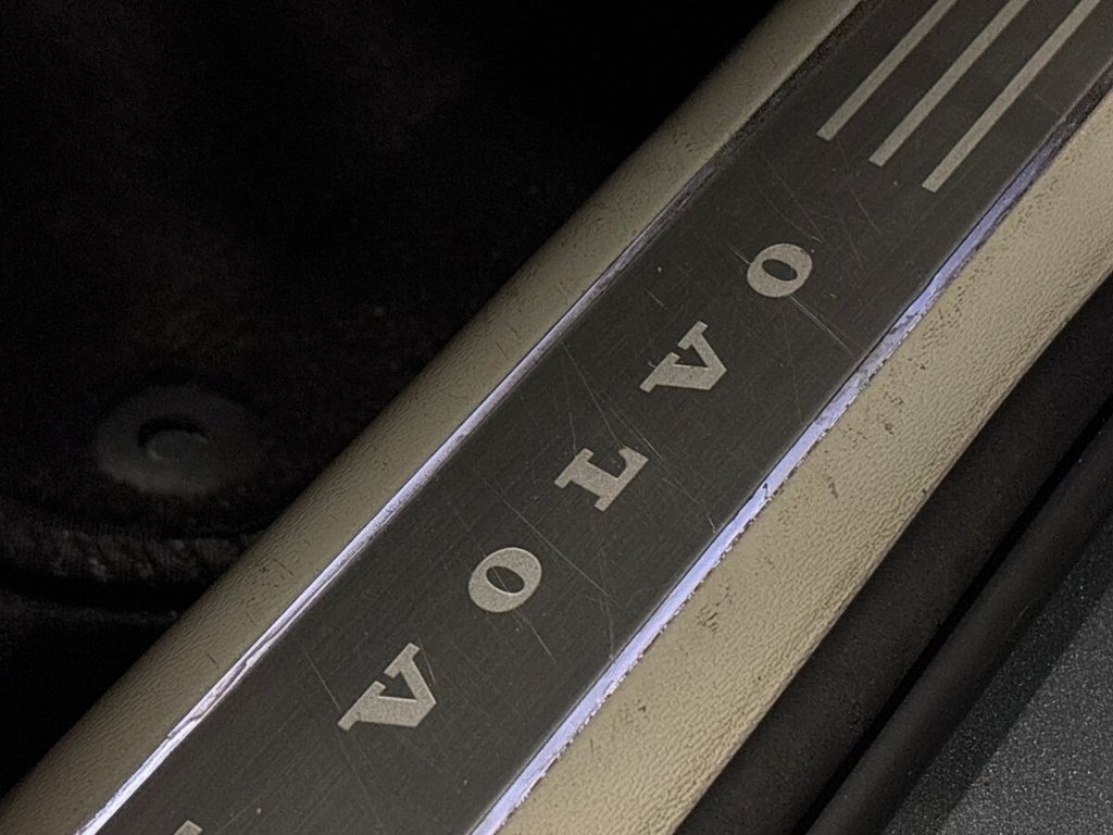USED 2020 M VOLVO V90 Cross Country 2.0 T5 Plus Estate 5dr Petrol Auto AWD Euro 6 (s/s) (250 ps) PANORAMIC ROOF|360 CAMERA