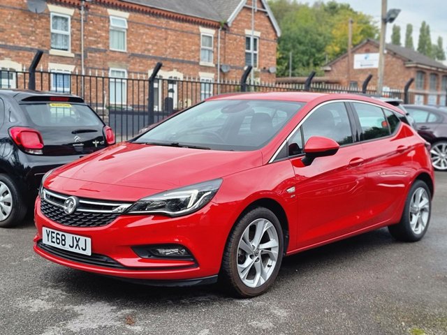 2019 VAUXHALL ASTRA 1.0i Turbo ecoTEC SRi Nav Hatchback 5dr Petrol Manual Euro 6 (s/s) (105 ps) - Photo 4