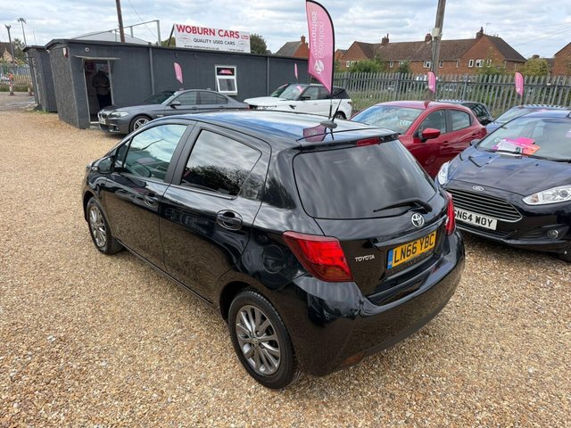 2016 TOYOTA YARIS 1.33 Dual VVT-i Icon Euro 6 5dr - Photo 11