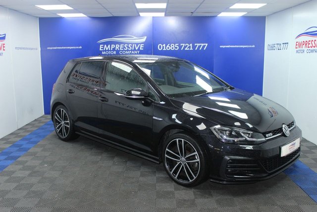 2019 VOLKSWAGEN GOLF - Photo 2