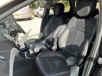 USED 2018 68 RENAULT CAPTUR 0.9 TCe ENERGY GT Line SUV 5dr Petrol Manual Euro 6 (s/s) (90 ps) LEATHER INTERIOR FSH 2 KEYS
