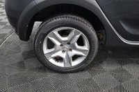 USED 2017 67 DACIA SANDERO STEPWAY 1.5 dCi Laureate Hatchback 5dr Diesel Manual Euro 6 (s/s) (90 ps) JUST SERVICED / LONG MOT / LOW INSURANCE GROUP MODEL