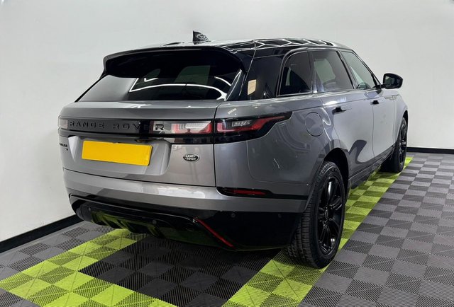 2019 Land Rover RANGE ROVER EVOQUE - Photo 2