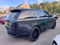 USED 2022 22 LAND ROVER RANGE ROVER 3.0 D350 MHEV SE SUV 5dr Diesel Auto 4WD Plus VAT *Mega Spec - Soft Close Doors - Deployable Tow Bar - Pan Roof* 