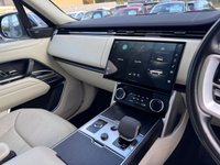 USED 2022 22 LAND ROVER RANGE ROVER 3.0 D350 MHEV SE SUV 5dr Diesel Auto 4WD Plus VAT *Mega Spec - Soft Close Doors - Deployable Tow Bar - Pan Roof* 