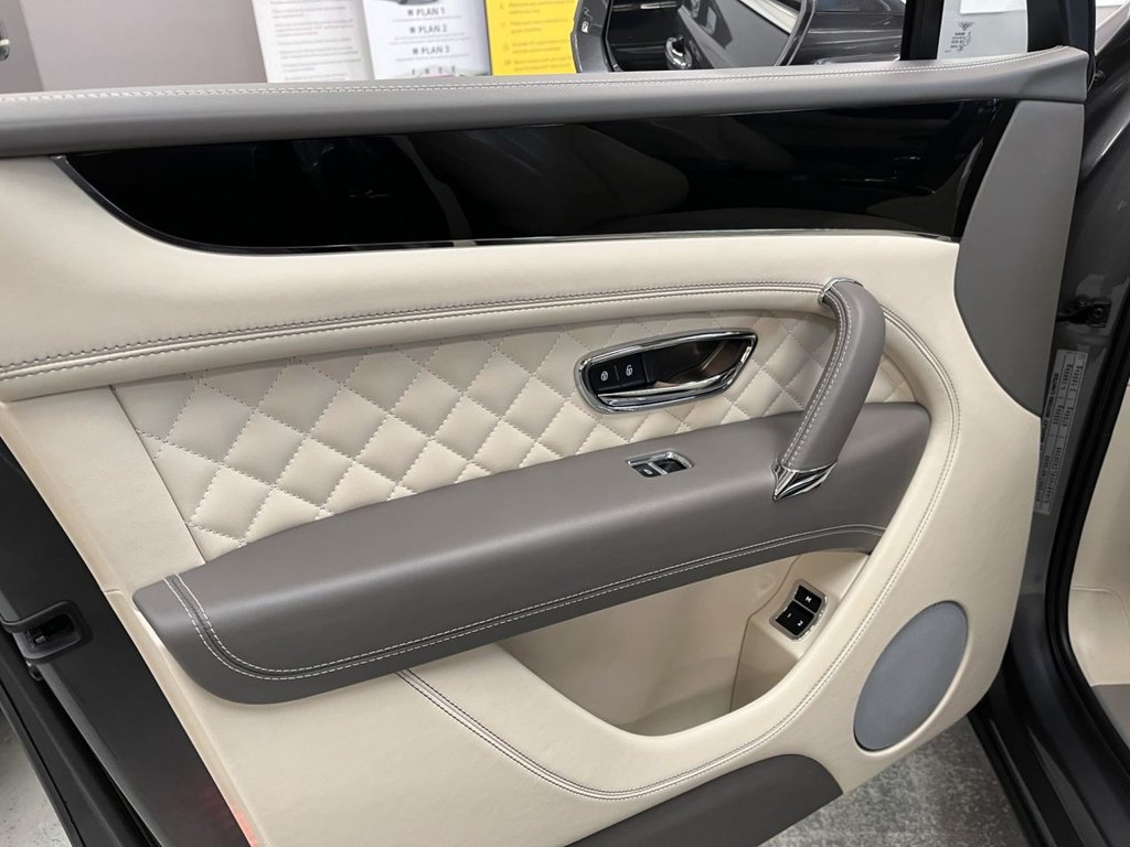 USED 2019 19 BENTLEY BENTAYGA 4.0 V8 SUV 5dr Petrol Auto 4WD Euro 6 (s/s) (550 ps)
