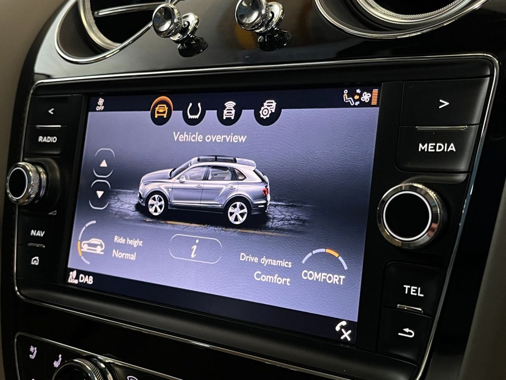 USED 2019 19 BENTLEY BENTAYGA 4.0 V8 SUV 5dr Petrol Auto 4WD Euro 6 (s/s) (550 ps)
