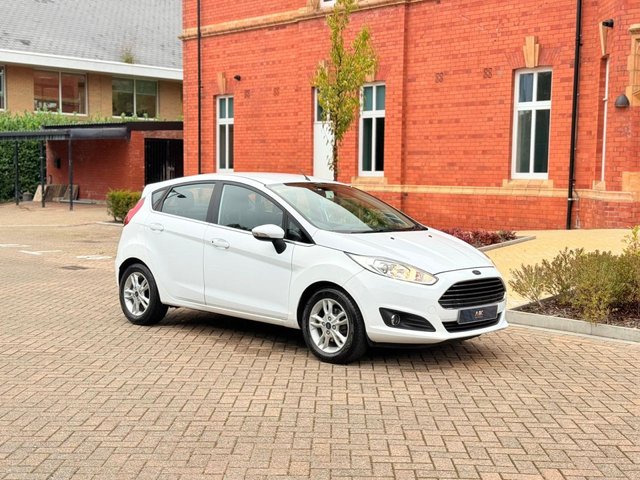 2015 FORD FIESTA 1.0T EcoBoost Zetec Hatchback 5dr Petrol Manual Euro 6 (s/s) (100 ps) - Photo 9