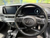 USED 2022 22 HYUNDAI BAYON 1.0 T-GDi MHEV SE Connect SUV 5dr Petrol Hybrid DCT Euro 6 (s/s) (100 ps) Reverse Camera, Apple/Android CarPlay