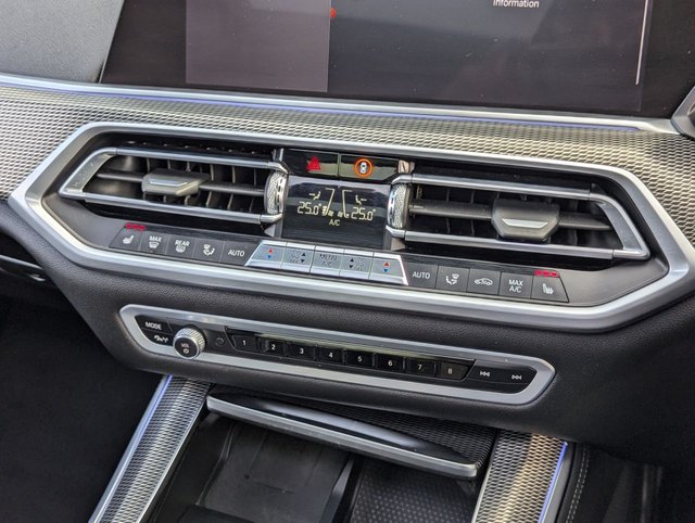 2019 BMW X5 - Photo 11