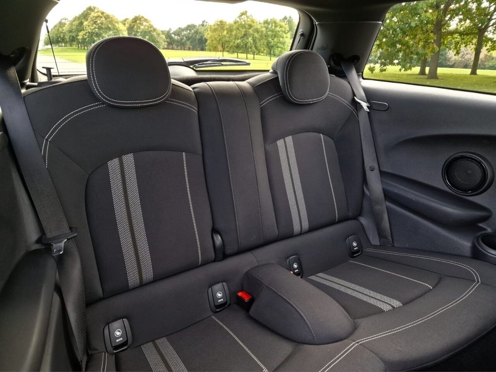 USED 2019 69 MINI HATCH 2.0 Cooper S Sport Hatchback 3dr Petrol Steptronic Euro 6 (s/s) (192 ps) FINANCE AVAILABLE