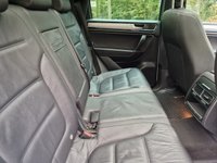 USED 2017 67 VOLKSWAGEN TOUAREG 3.0 TDI V6 R-Line SUV 5dr Diesel Tiptronic 4WD Euro 6 (s/s) (262 ps) 8.9% APR FINANCE RATES