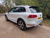 USED 2017 67 VOLKSWAGEN TOUAREG 3.0 TDI V6 R-Line SUV 5dr Diesel Tiptronic 4WD Euro 6 (s/s) (262 ps) 8.9% APR FINANCE RATES