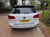 USED 2017 67 VOLKSWAGEN TOUAREG 3.0 TDI V6 R-Line SUV 5dr Diesel Tiptronic 4WD Euro 6 (s/s) (262 ps) 8.9% APR FINANCE RATES