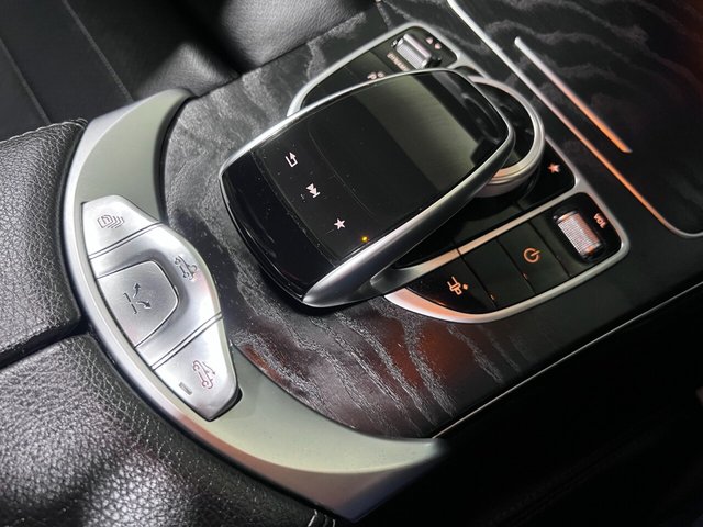 2017 Mercedes-Benz C-CLASS - Photo 12