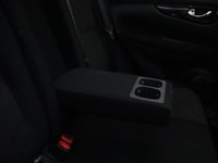 USED 2016 66 NISSAN QASHQAI 1.2 DIG-T N-Connecta SUV 5dr Petrol XTRON 2WD Euro 6 (s/s) (115 ps) PAN ROOF | TECH PACKAGE