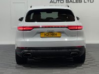 USED 2018 H PORSCHE CAYENNE 3.0 V6 E-Hybrid 14kWh SUV 5dr Petrol Plug-in Hybrid TiptronicS 4WD Euro 6 (s/s) (462 ps) Ideal for export to ROI! &euro;8,000 VRT