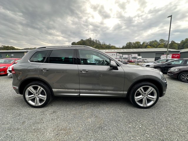 2017 VOLKSWAGEN TOUAREG 3.0 TDI V6 R-Line Plus SUV 5dr Diesel Tiptronic 4WD Euro 6 (s/s) (262 ps) - Photo 8
