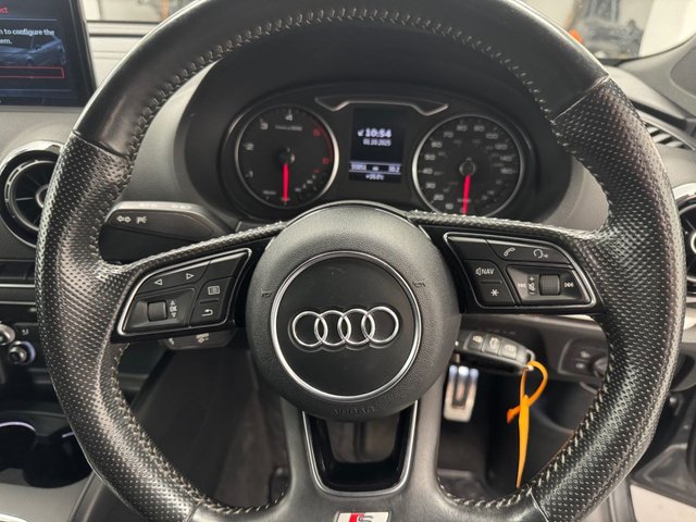 2016 Audi A3 1.6L S Line 3dr - Photo 11