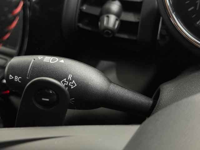 2020 MINI Hatch - Photo 12