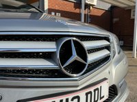 USED 2012 12 MERCEDES-BENZ E-CLASS 3.0 E350 CDI V6 BlueEfficiency Sport Coupe 2dr Diesel G-Tronic Euro 5 (265 ps) Factory extras worth &pound;3,400