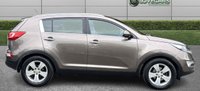 USED 2013 13 KIA SPORTAGE 1.7 CRDi EcoDynamics 2 SUV 5dr Diesel Manual 2WD Euro 5 (s/s) (114 bhp) BEAUTIFUL EXAMPLE BOTH INSIDE AND OUT, VERY WELL CARED FOR, LONG MOT AND EXCELLENT SERVICE HISTORY 9 STAMPS! CRUISE, BLUETOOTH, AIR CON, SUNROOF, HALF LEATHER!