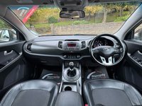 USED 2013 13 KIA SPORTAGE 1.7 CRDi EcoDynamics 2 SUV 5dr Diesel Manual 2WD Euro 5 (s/s) (114 bhp) BEAUTIFUL EXAMPLE BOTH INSIDE AND OUT, VERY WELL CARED FOR, LONG MOT AND EXCELLENT SERVICE HISTORY 9 STAMPS! CRUISE, BLUETOOTH, AIR CON, SUNROOF, HALF LEATHER!