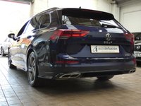 USED 2021 21 VOLKSWAGEN GOLF 1.5 eTSI MHEV R-Line Estate 5dr Petrol Hybrid DSG Euro 6 (s/s) (150 ps) SAT NAV PART LEATHER HEATED SEATS CRUISE CONTROL PARKING SENSORS 1 OWNER SERVICE HISTORY WARRANTY