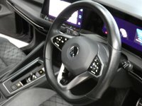 USED 2021 21 VOLKSWAGEN GOLF 1.5 eTSI MHEV R-Line Estate 5dr Petrol Hybrid DSG Euro 6 (s/s) (150 ps) SAT NAV PART LEATHER HEATED SEATS CRUISE CONTROL PARKING SENSORS 1 OWNER SERVICE HISTORY WARRANTY