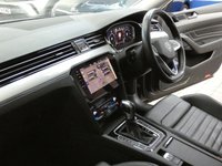 USED 2022 72 VOLKSWAGEN PASSAT 1.4 TSI 13kWh GTE Advance Estate 5dr Petrol Plug-in Hybrid DSG Euro 6 (s/s) (218 ps) SAT NAV LEATHER HEATED SEATS CRUISE CONTROL PARKING SENSORS 1 OWNER EXCELLENT SERVICE HISTORY WARRANTY