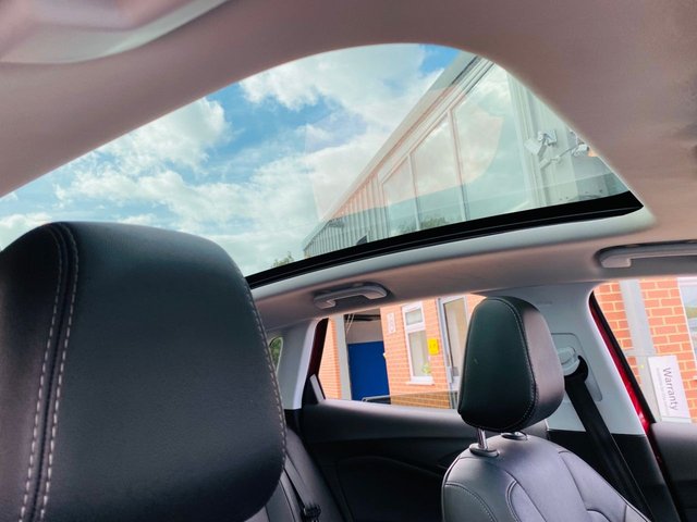 2019 Vauxhall Grandland X 1.2L Elite Nav 5dr - Photo 5