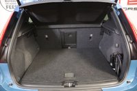 USED 2022 22 VOLVO XC40 1.5h T4 Recharge 10.7kWh Core 5dr  Auto (APPLE CAR PLAY) 