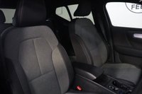 USED 2022 22 VOLVO XC40 1.5h T4 Recharge 10.7kWh Core 5dr  Auto (APPLE CAR PLAY) 