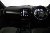 USED 2022 22 VOLVO XC40 1.5h T4 Recharge 10.7kWh Core 5dr  Auto (APPLE CAR PLAY) 
