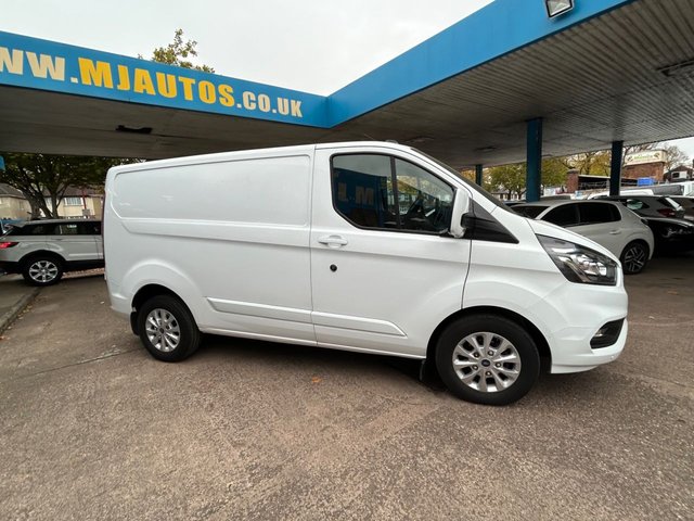 2020 Ford Transit Custom 2L Limited 5dr - Photo 12