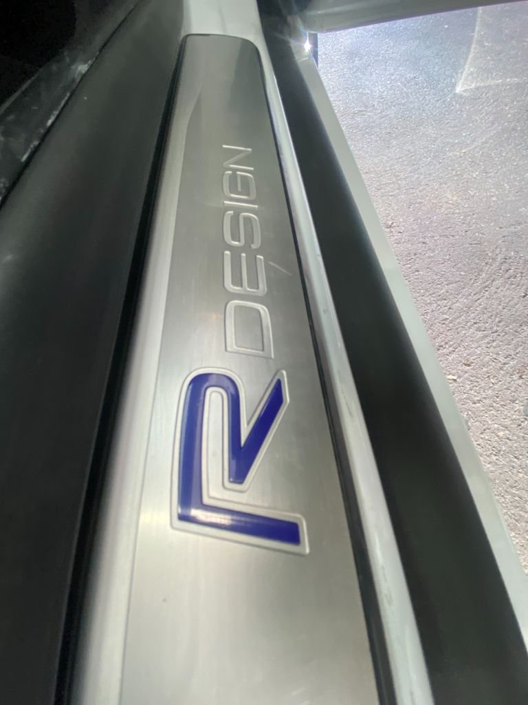 USED 2016 16 VOLVO XC60 2.4 D5 R-Design Lux Nav SUV 5dr Diesel Auto AWD Euro 6 (s/s) (220 ps) GREAT SPECIFICATION R DESIGN XC60