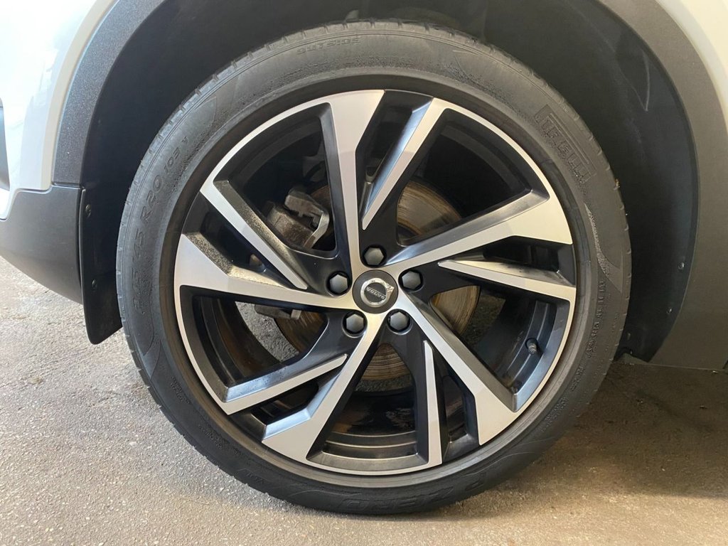 USED 2019 19 VOLVO XC40 2.0 T5 R-Design Pro SUV 5dr Petrol Auto AWD Euro 6 (s/s) (247 ps) 24000 MILES R DESIGN PRO