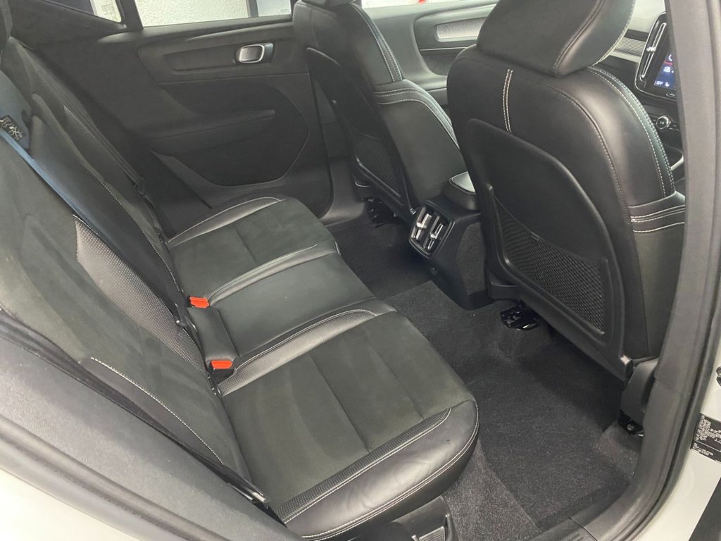 USED 2019 19 VOLVO XC40 2.0 T5 R-Design Pro SUV 5dr Petrol Auto AWD Euro 6 (s/s) (247 ps) 24000 MILES R DESIGN PRO