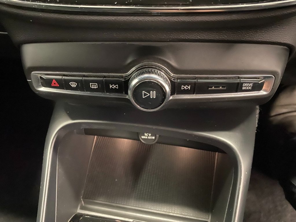USED 2019 19 VOLVO XC40 2.0 T5 R-Design Pro SUV 5dr Petrol Auto AWD Euro 6 (s/s) (247 ps) 24000 MILES R DESIGN PRO