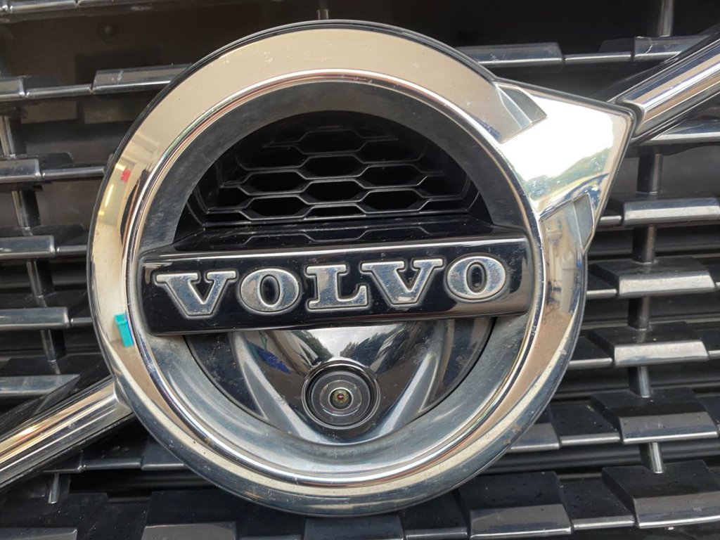 USED 2019 19 VOLVO XC40 2.0 T5 R-Design Pro SUV 5dr Petrol Auto AWD Euro 6 (s/s) (247 ps) 24000 MILES R DESIGN PRO
