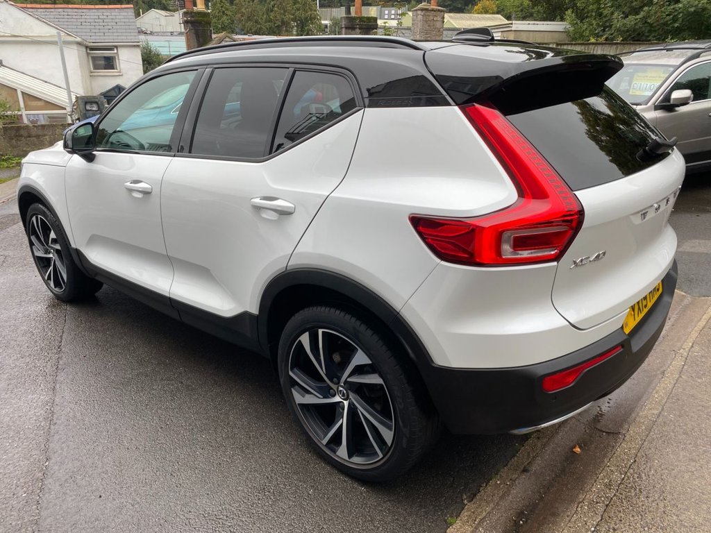 USED 2019 19 VOLVO XC40 2.0 T5 R-Design Pro SUV 5dr Petrol Auto AWD Euro 6 (s/s) (247 ps) 24000 MILES R DESIGN PRO