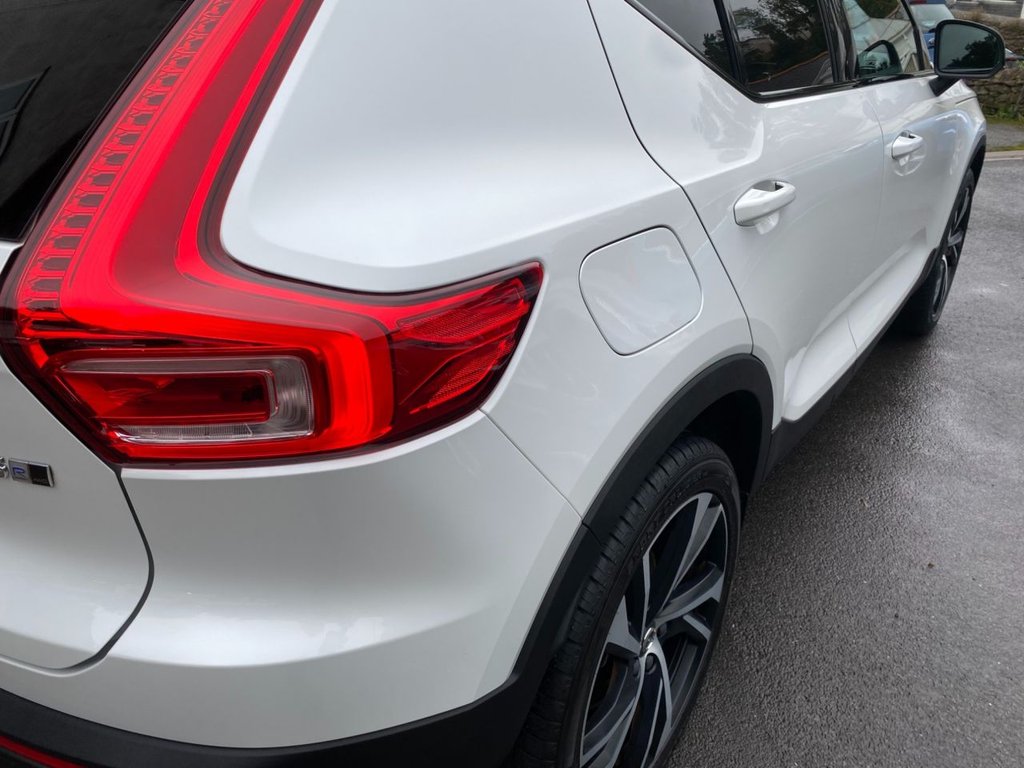 USED 2019 19 VOLVO XC40 2.0 T5 R-Design Pro SUV 5dr Petrol Auto AWD Euro 6 (s/s) (247 ps) 24000 MILES R DESIGN PRO