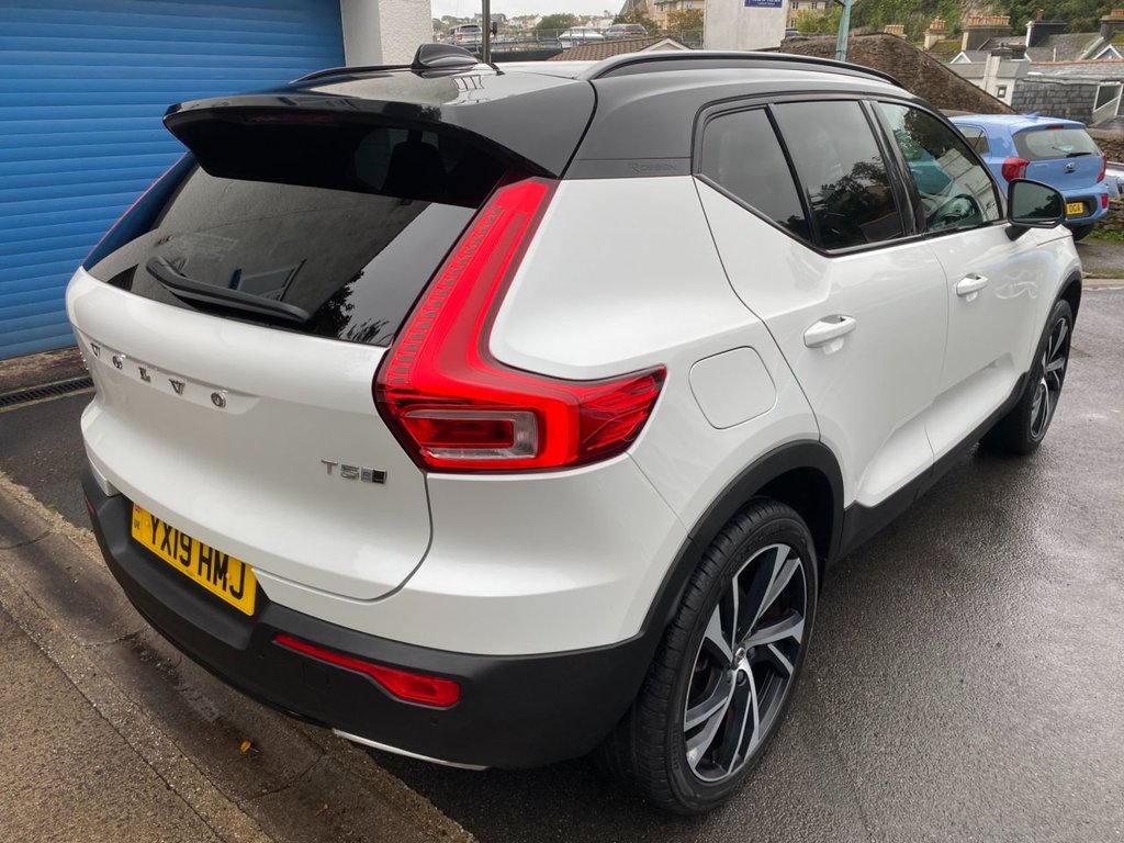 USED 2019 19 VOLVO XC40 2.0 T5 R-Design Pro SUV 5dr Petrol Auto AWD Euro 6 (s/s) (247 ps) 24000 MILES R DESIGN PRO