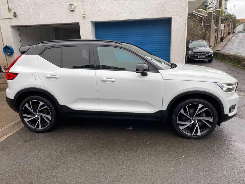 USED 2019 19 VOLVO XC40 2.0 T5 R-Design Pro SUV 5dr Petrol Auto AWD Euro 6 (s/s) (247 ps) 24000 MILES R DESIGN PRO