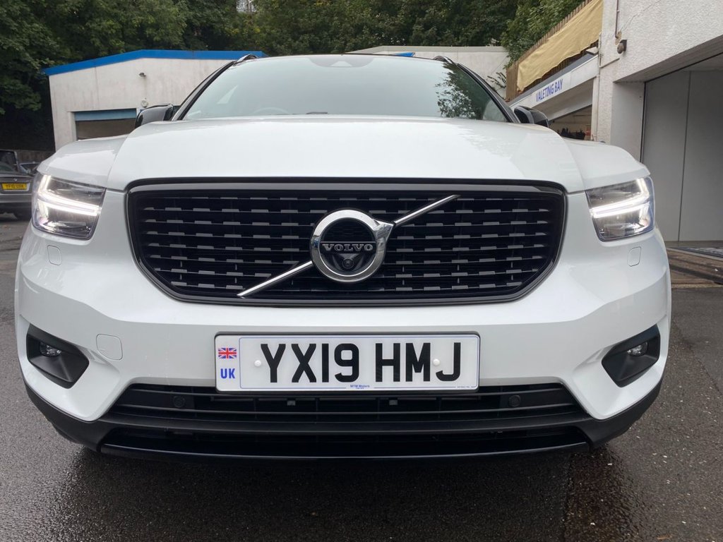 USED 2019 19 VOLVO XC40 2.0 T5 R-Design Pro SUV 5dr Petrol Auto AWD Euro 6 (s/s) (247 ps) 24000 MILES R DESIGN PRO
