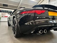 USED 2015 65 JAGUAR F-TYPE 5.0 V8 R Convertible 2dr Petrol Auto AWD Euro 6 (s/s) (550 ps) 