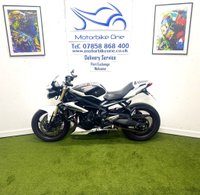 USED 2017 17 TRIUMPH STREET TRIPLE 675 675 Naked Petrol Manual O ring (106 ps) Arrow Exhaust, Bar End Mirrors, Pro Custom Decals